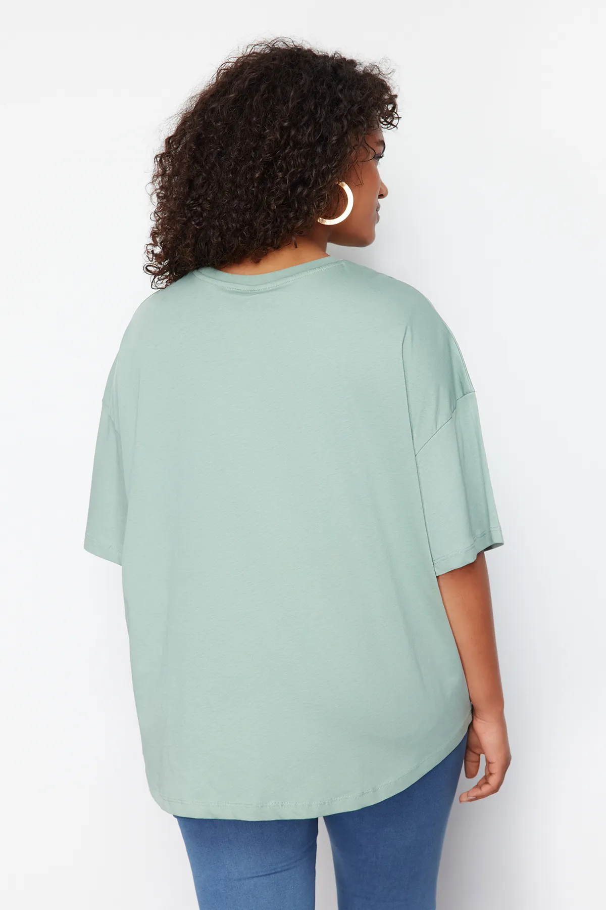 Trendyol Curve  Mintgrünes, übergroßes Strick-T-Shirt aus 100 % Baumwolle, nachhaltiger TBBSS24BF00050