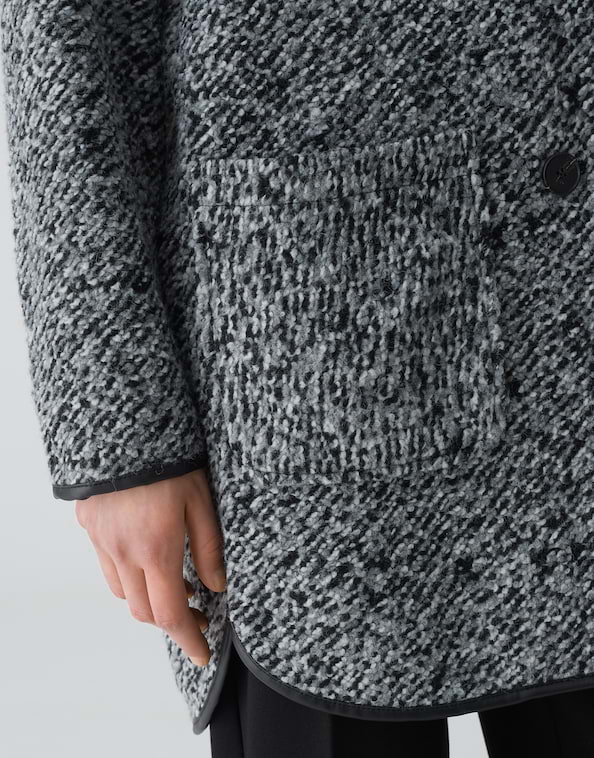 Oversize Mantel Halilo remix