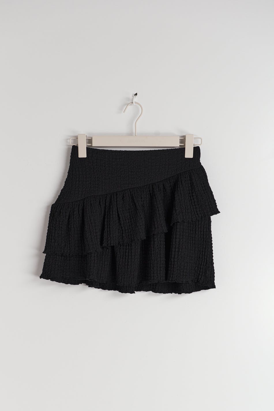Structured mini skirt