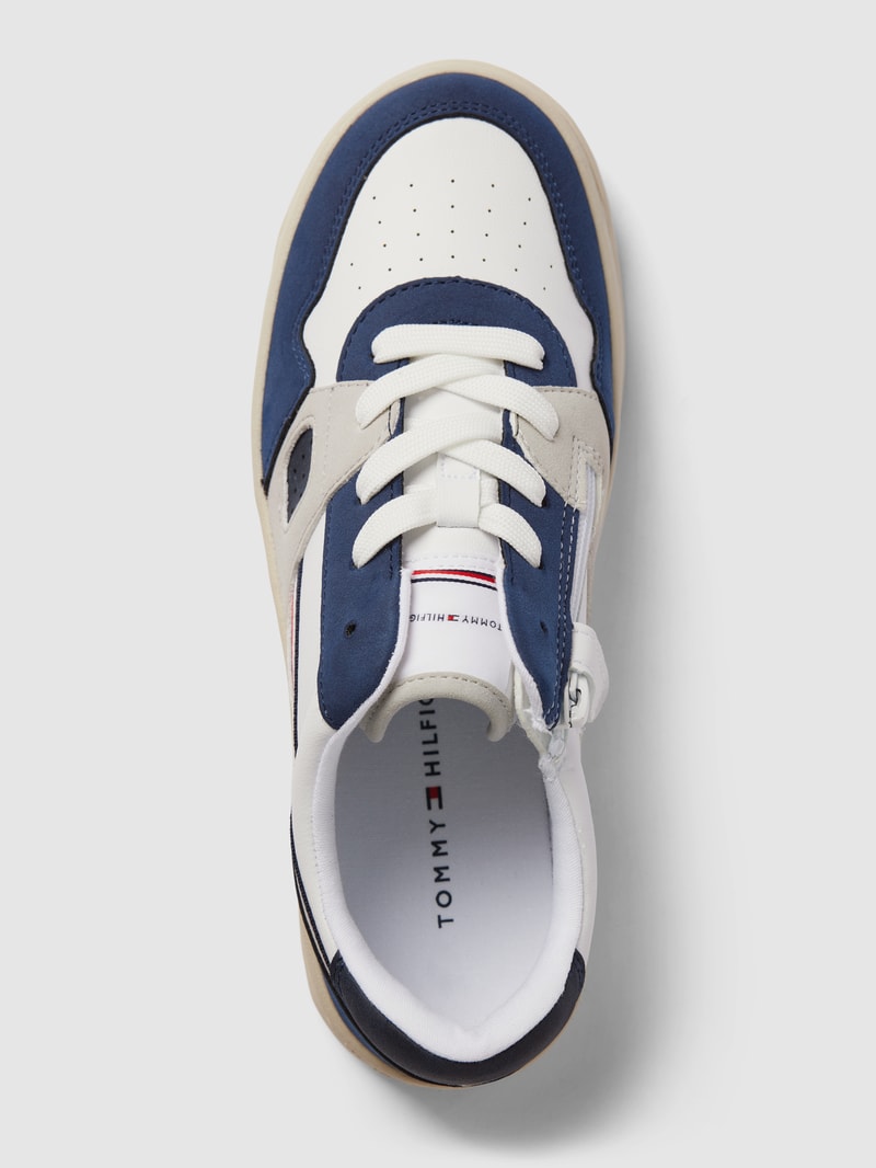 Sneaker mit Kontrastbesatz Modell 'KAREEM' in weiß