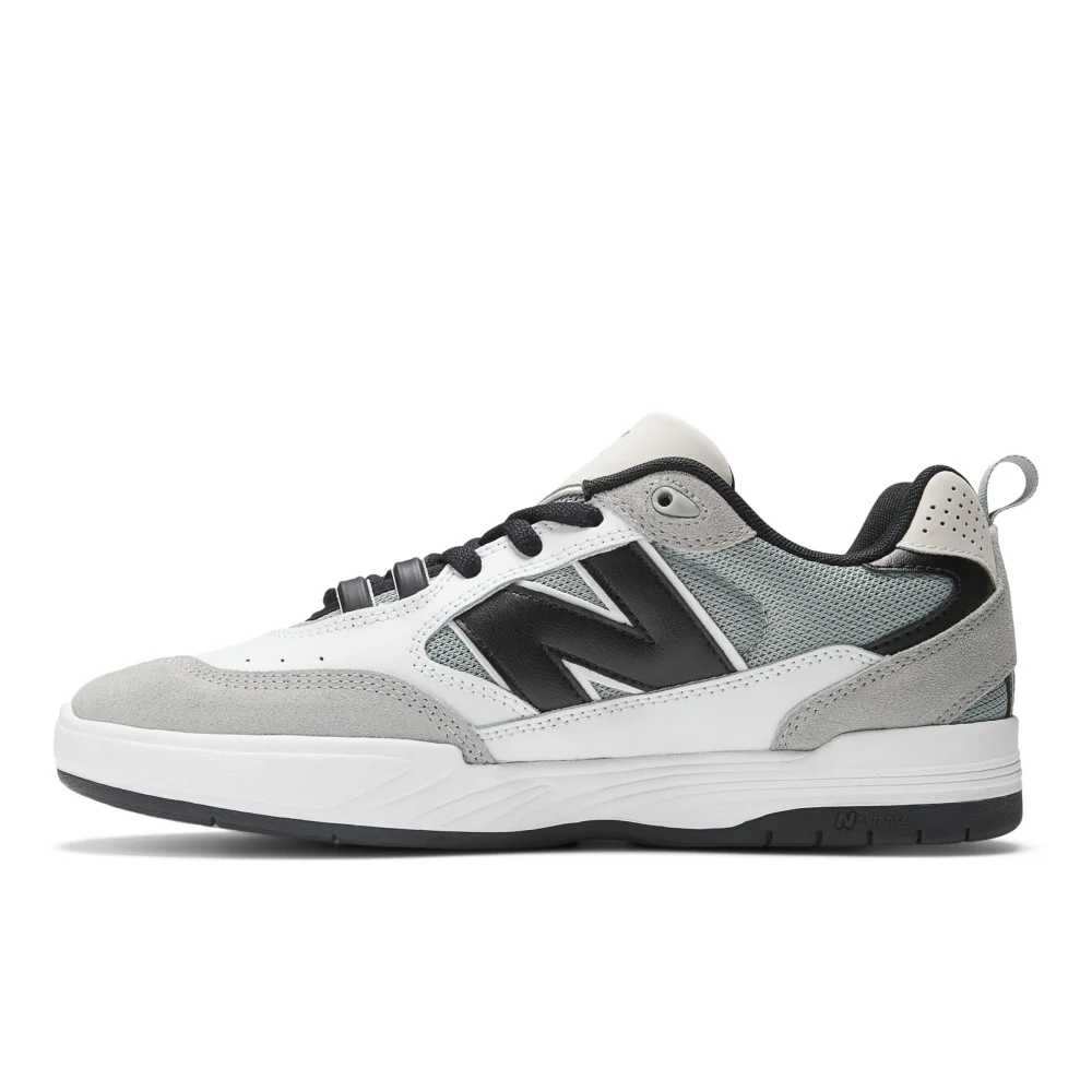 New Balance 808 Numeric Tiago Lemos NM808LGC / grün