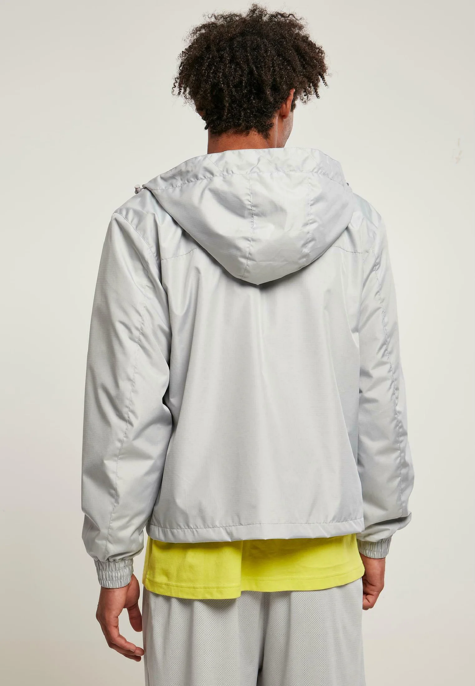 Chaqueta ligera Urban Classics