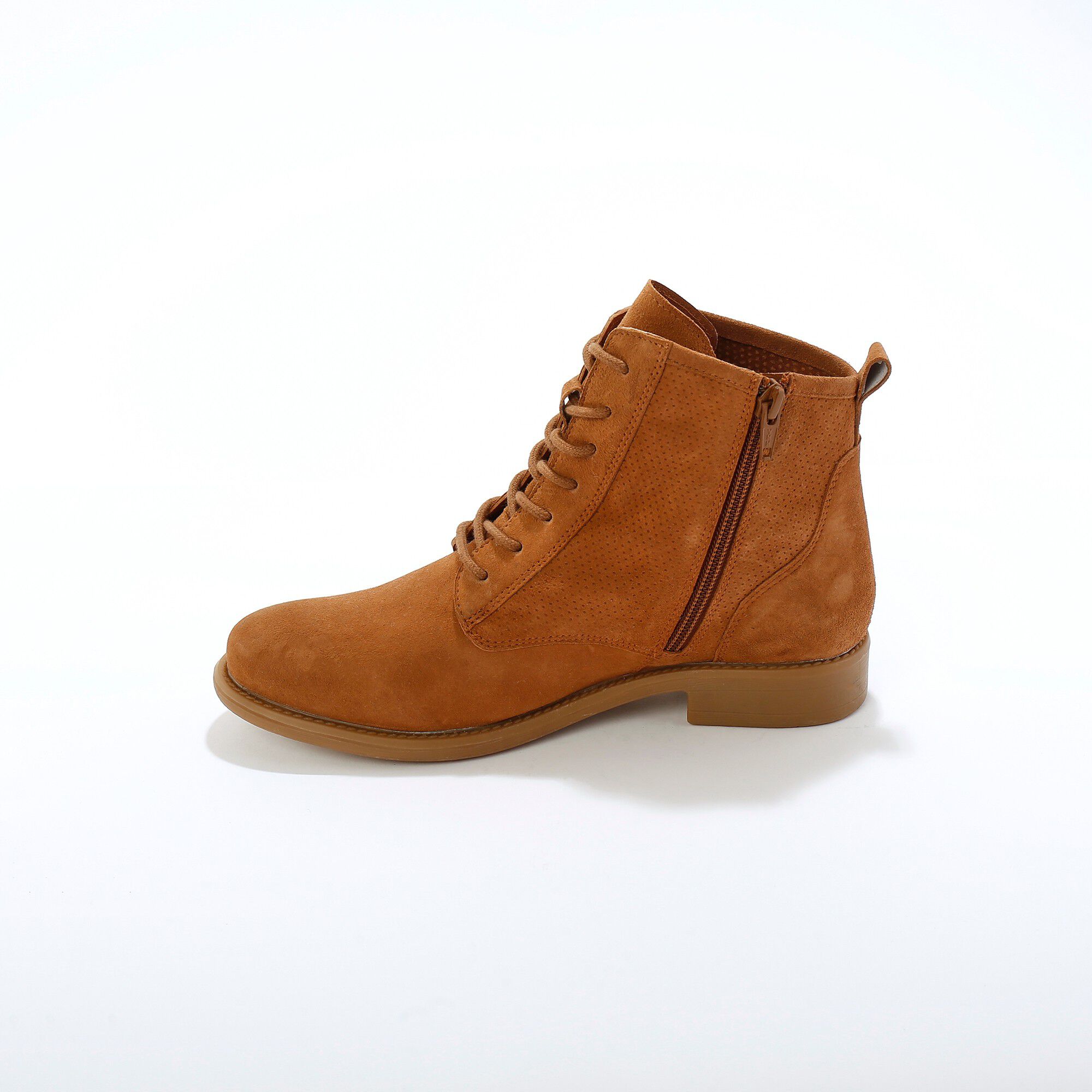 Bottines montantes en croûte de cuir embossé à lacets