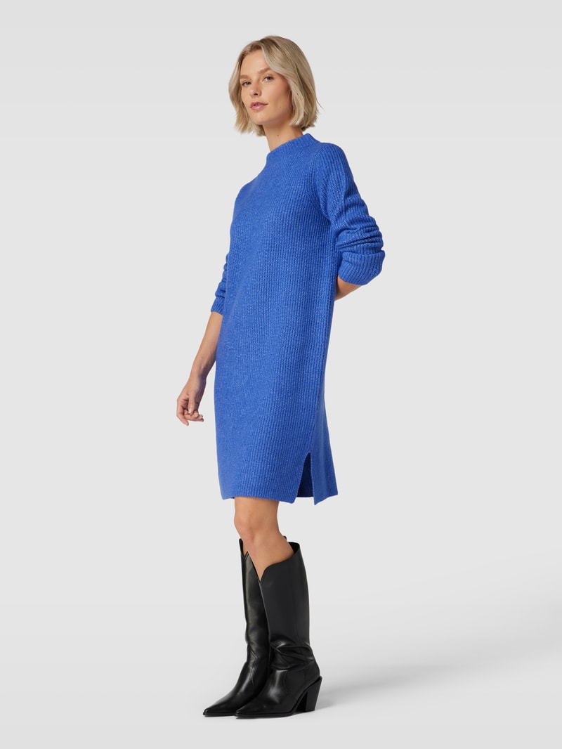 Knielanges Strickkleid mit Stehkragen in royalblau