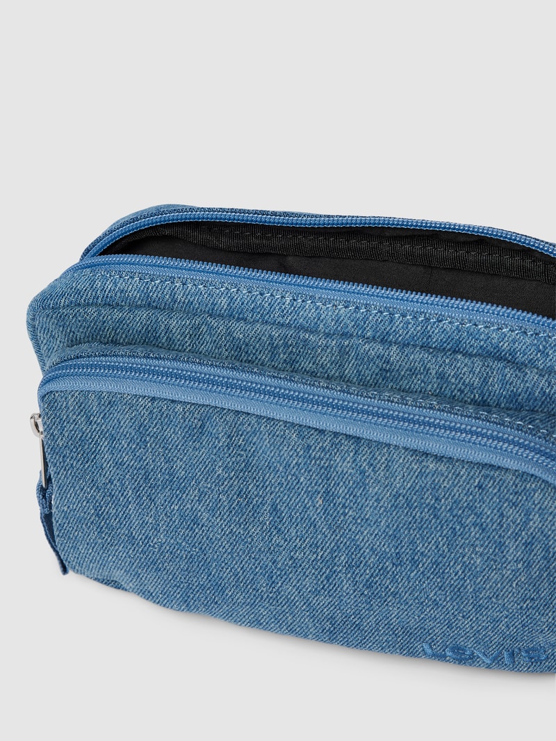 Bauchtasche mit Label-Stitching Modell 'STREET PACK' in hellblau