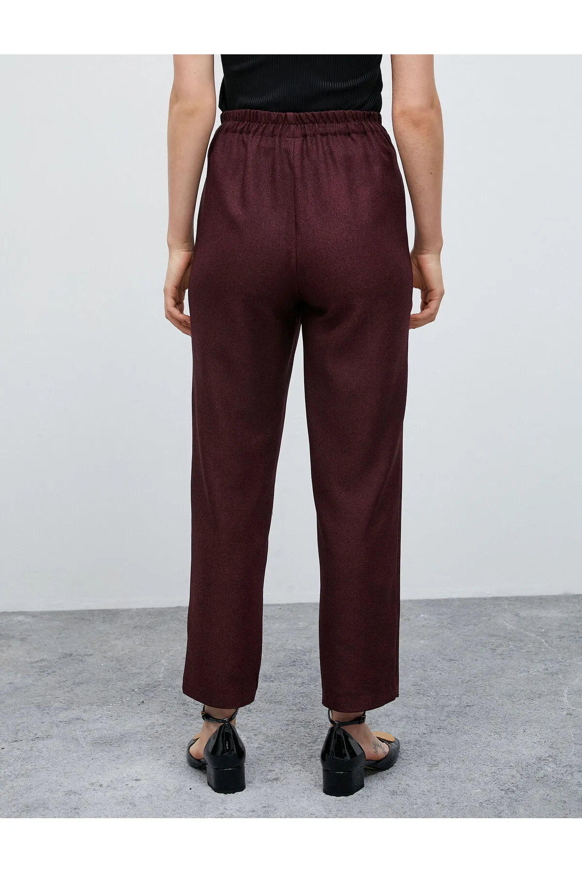 Koton  Stoffhose mit geradem Bein und hoher Taille