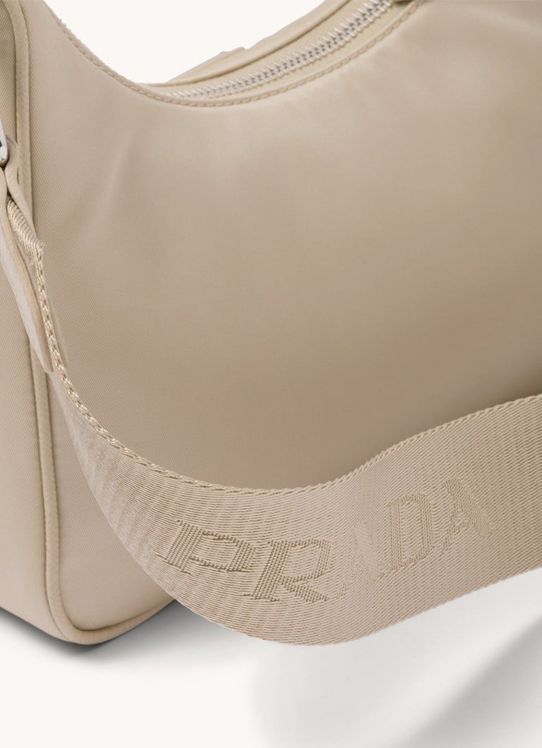 Sac bandoulière Prada Re-Edition 2005 en nylon avec détails en cuir