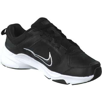 Nike Defy all day Sneaker in schwarz