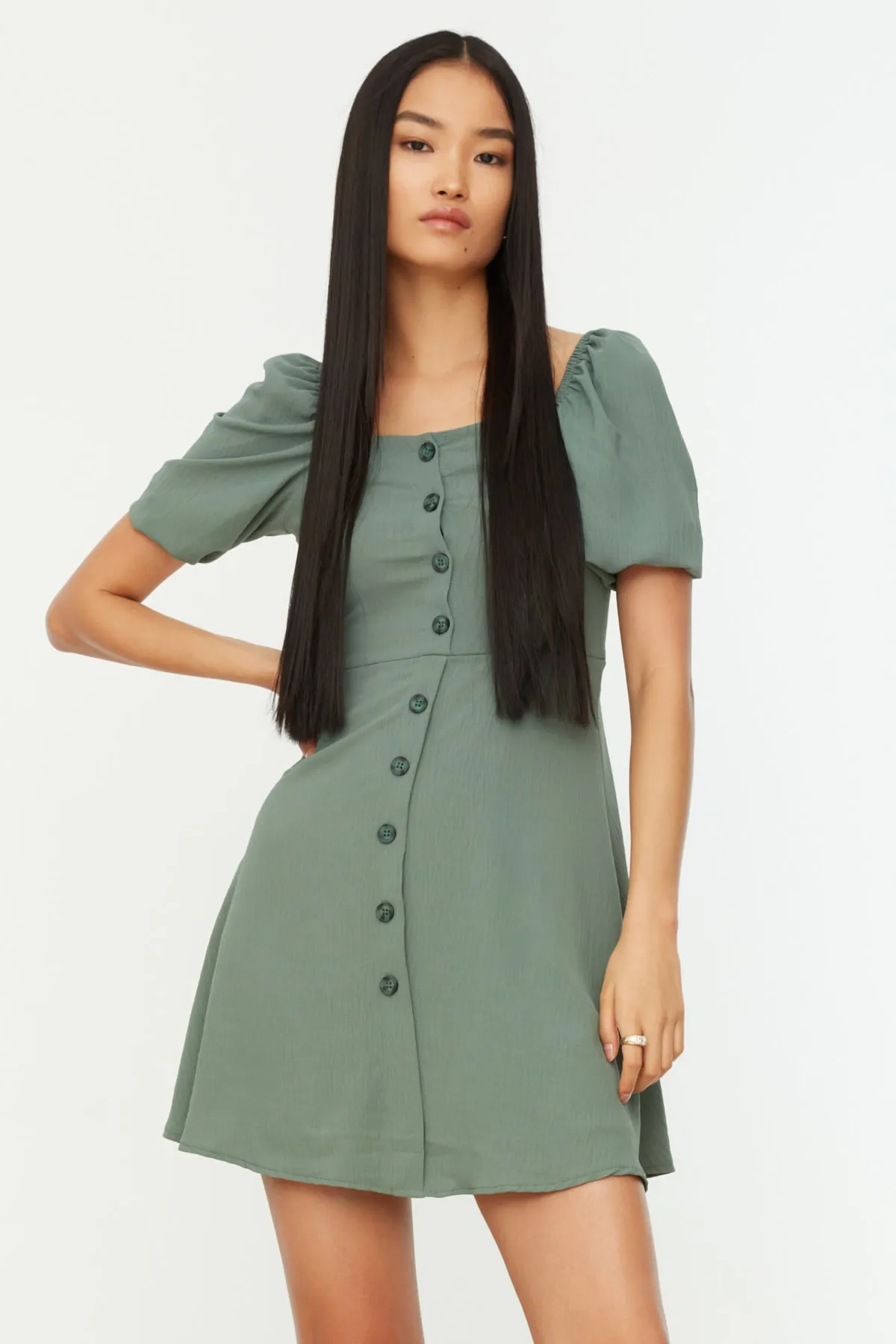 Trendyol Collection  Mintfarbenes A-Linien-Minikleid mit Ballonärmeln aus Webstoff TWOSS20EL2314