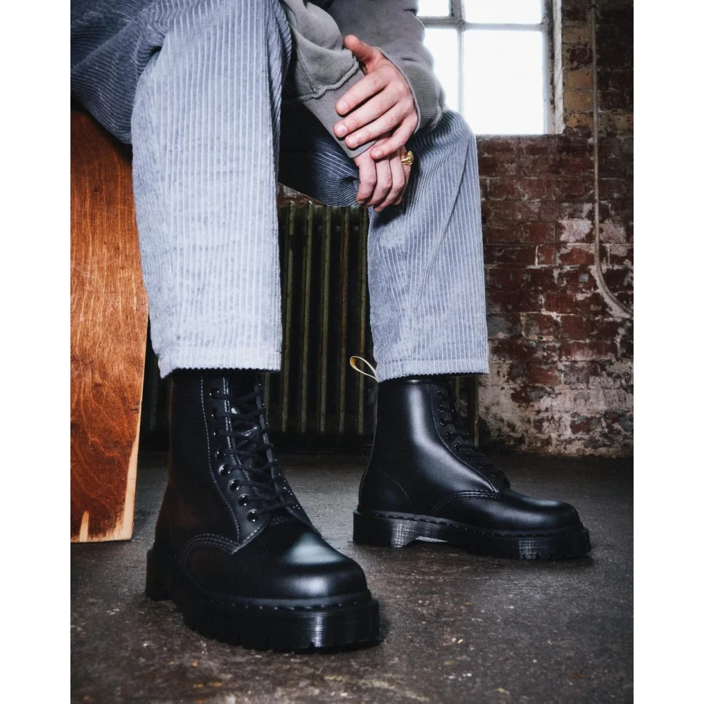 Dr. Martens Vegan 1460 Bex Mono Boot 27032001 / schwarz