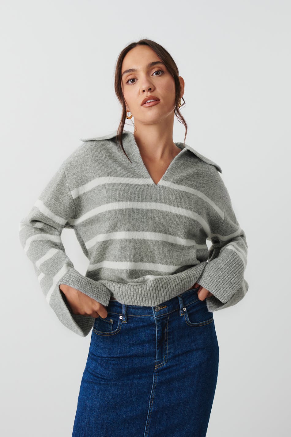 V-neck knitted sweater