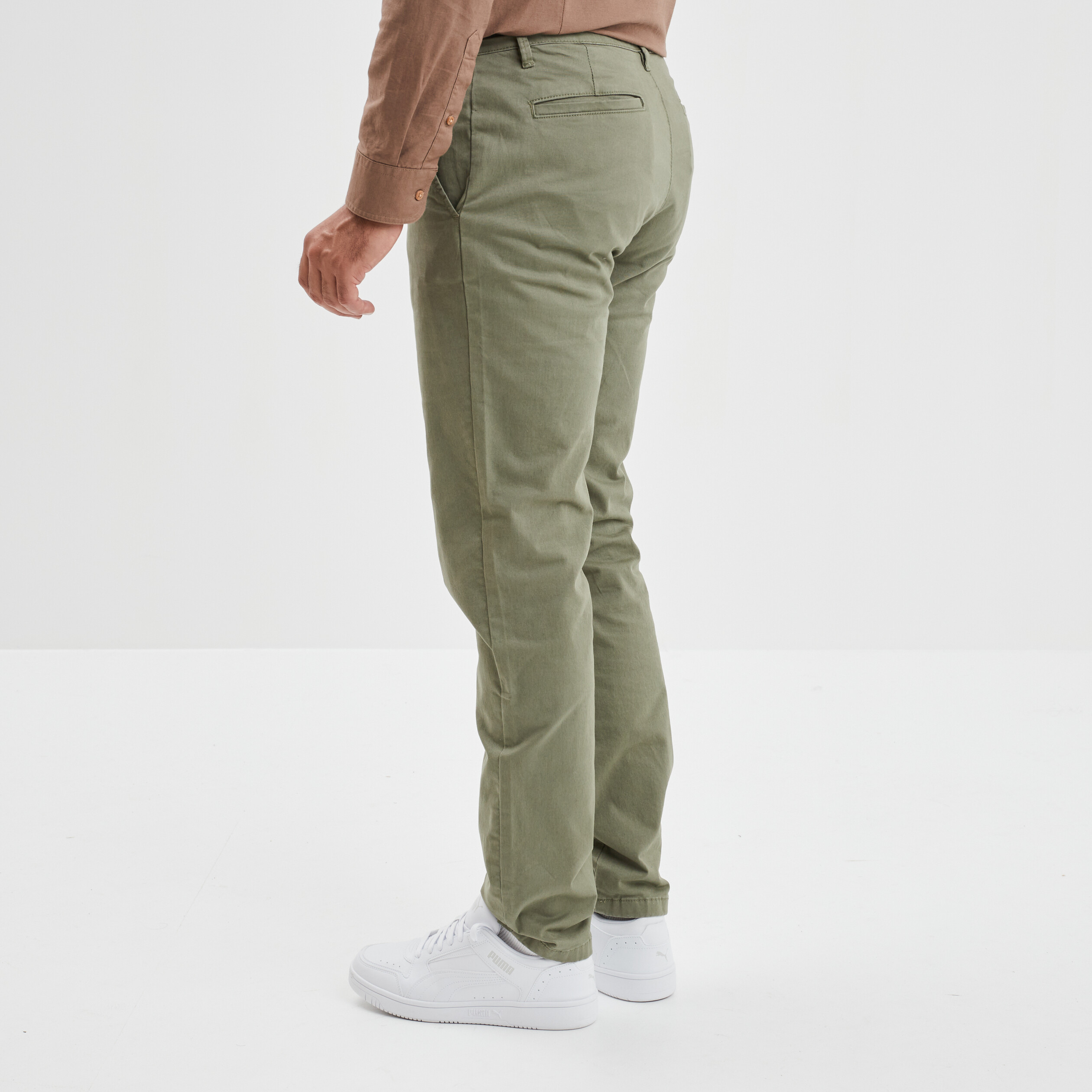 Pantalon chino vert kaki homme | La Halle