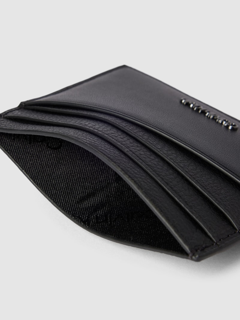 Kartenetui mit Label-Details Modell 'DIAGONAL' in schwarz