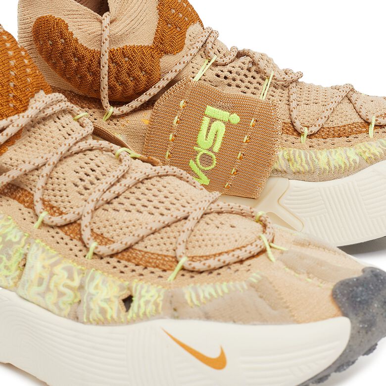 NIKE ISPA Sense Flyknit sesame/desert ochre-coconut milk