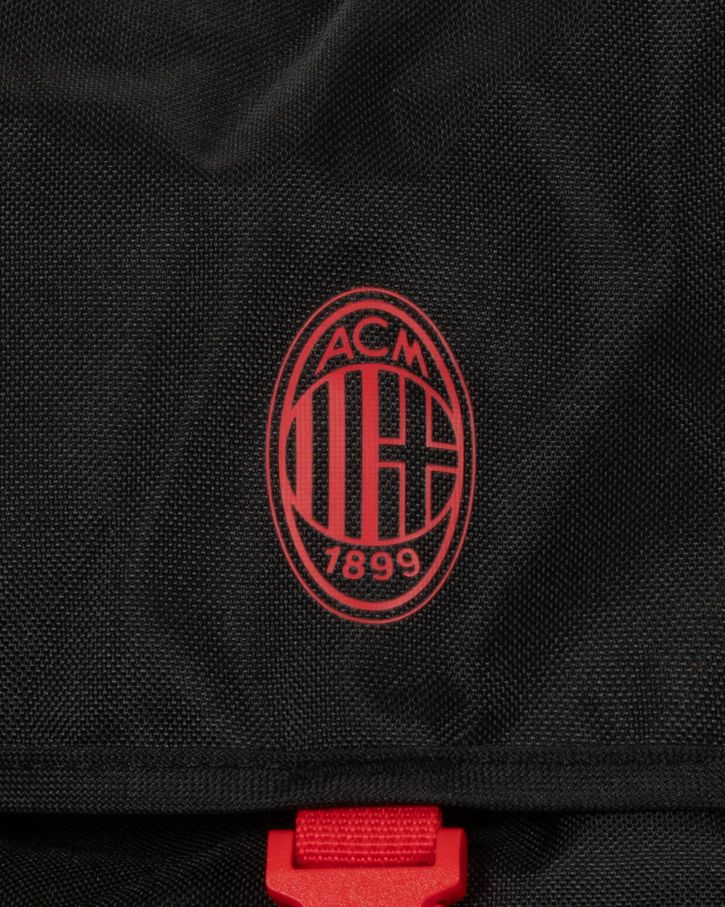 Oficiálny futbalový doplnok Puma Milan Ftblarchive M 091099-07