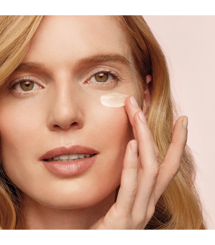 Shiseido-BENEFIANCE-Crème Anti-Rides Yeux 15 ml