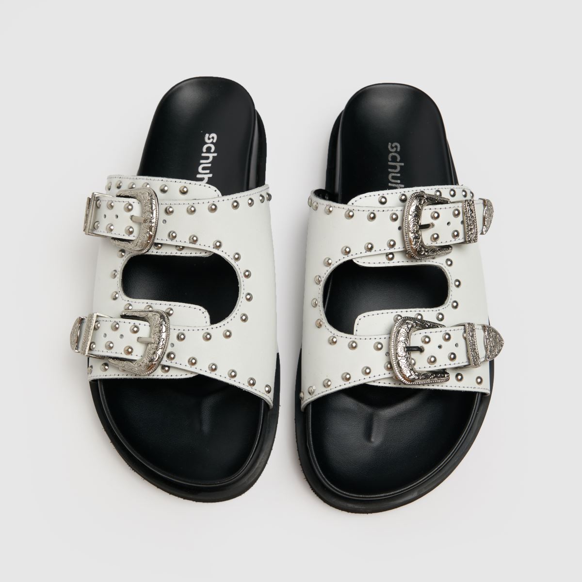 Schuh Treasure bőr szegecses szandál fehér színben
