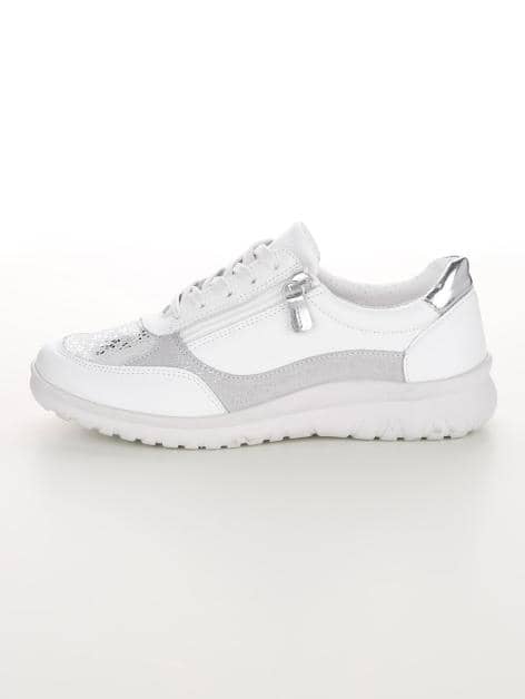 Schnürschuh
