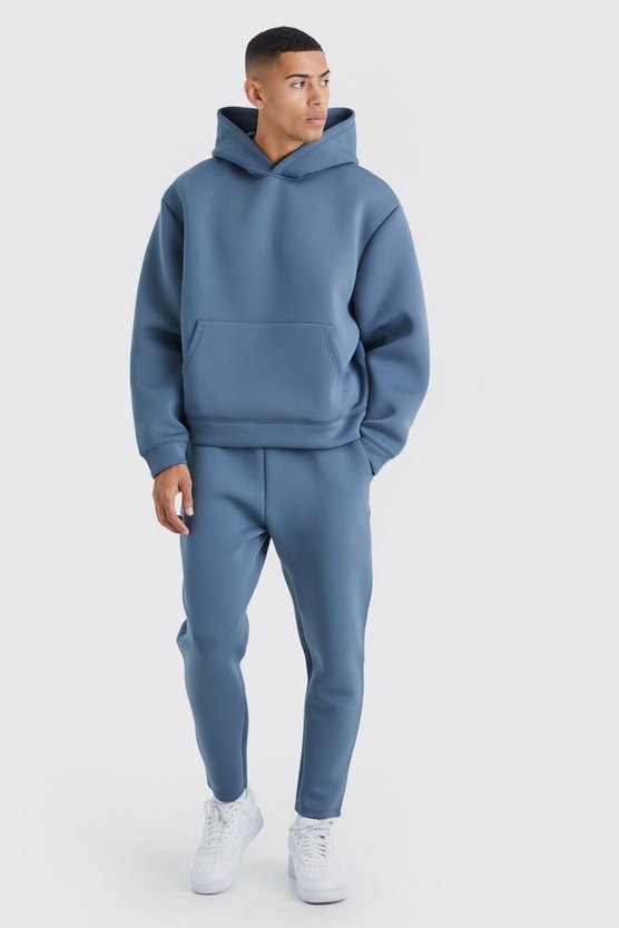 Kastiger Oversize Trainingsanzug mit Kapuze