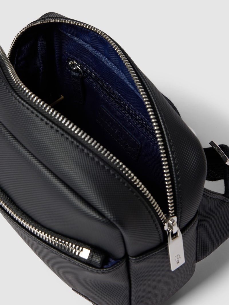 Bauchtasche mit Logo-Patch in schwarz
