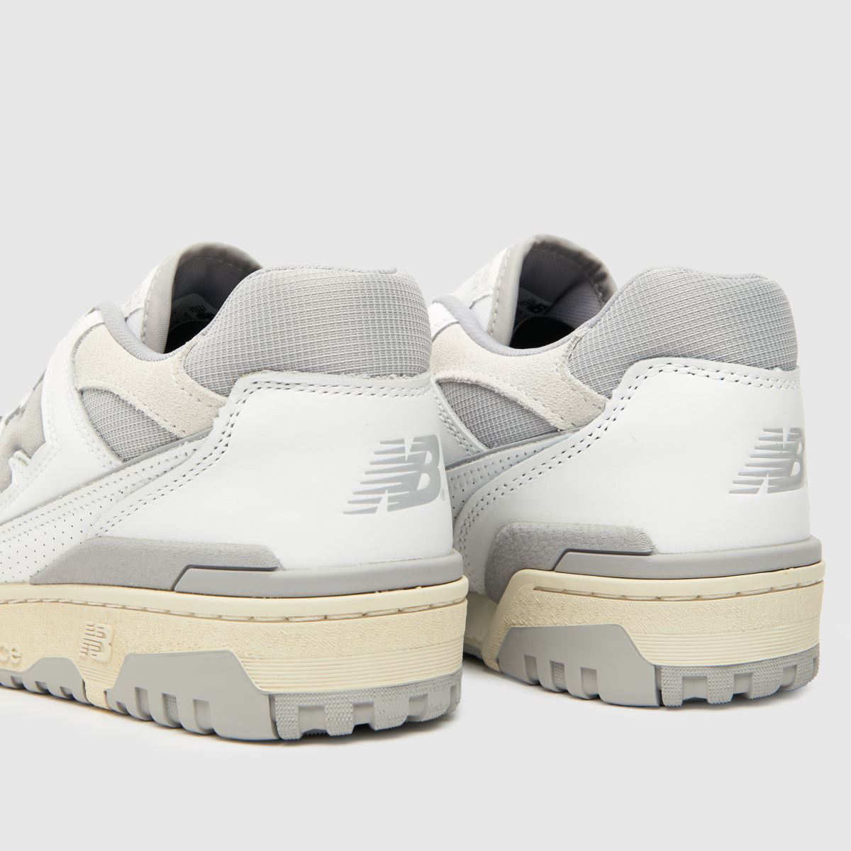 New Balance bb550 träningsskor i vitt och grått