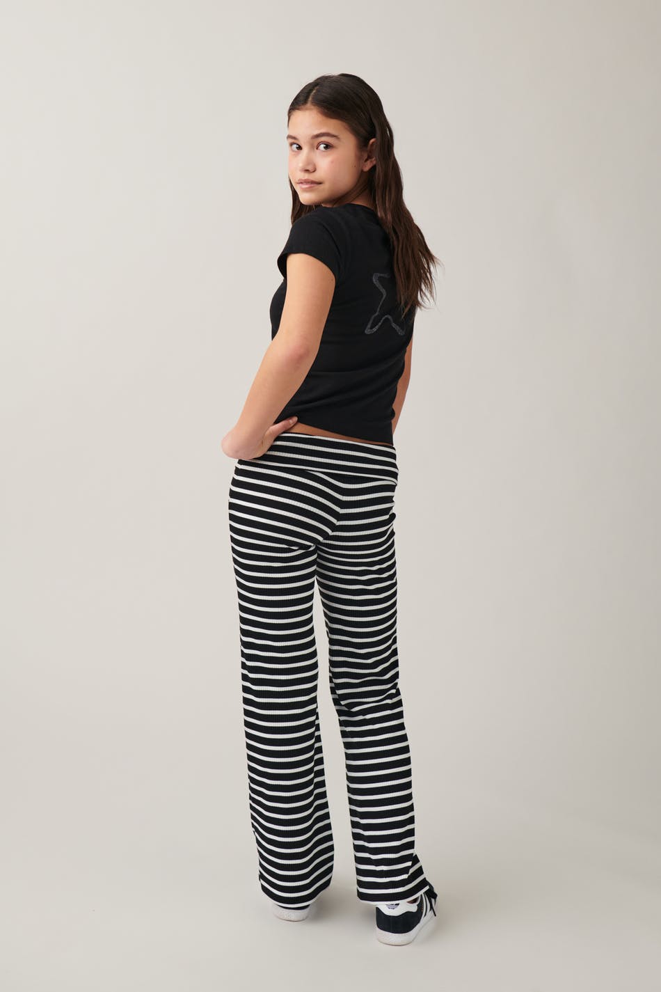 Y wide yoga pants