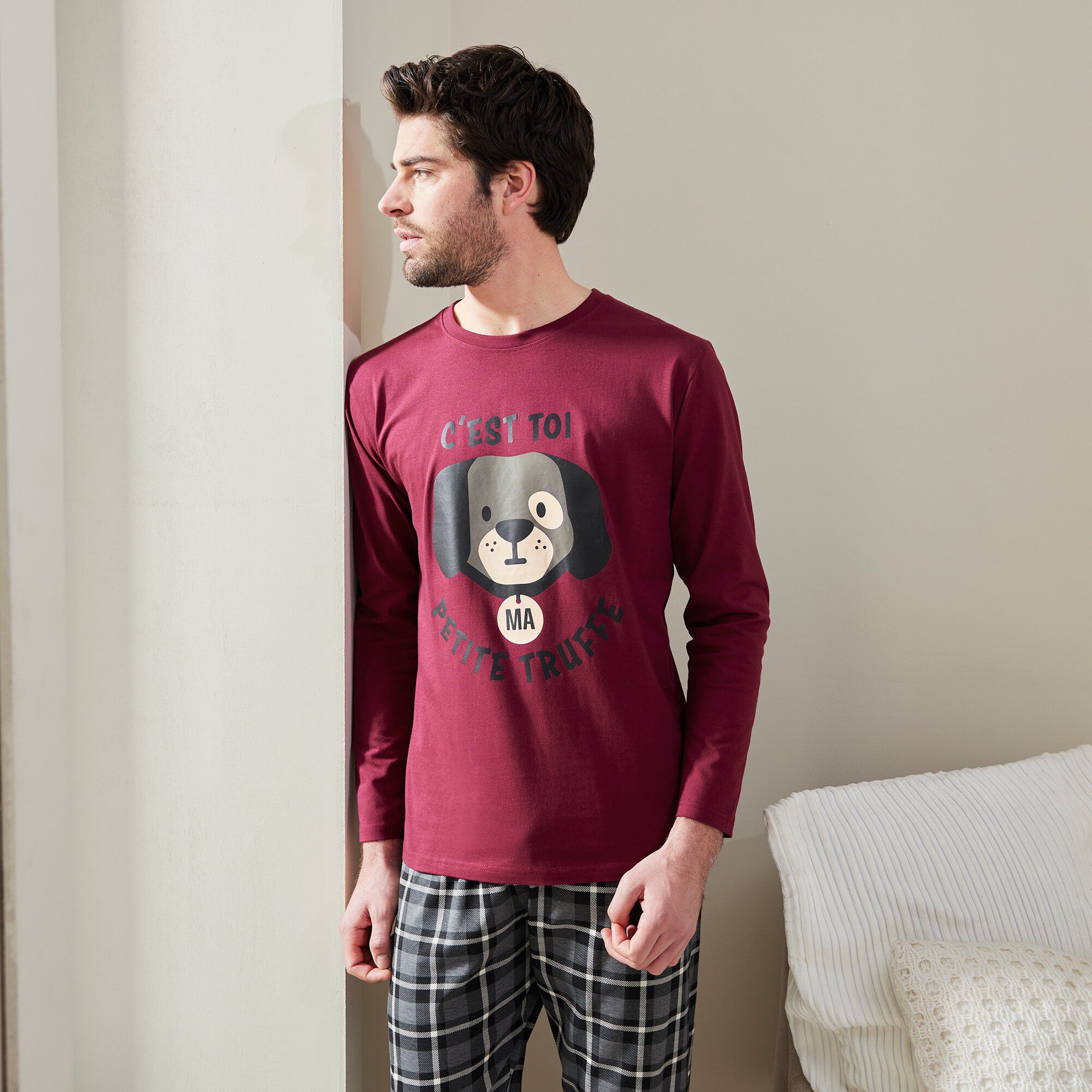 Pyjama col rond imprimé chien