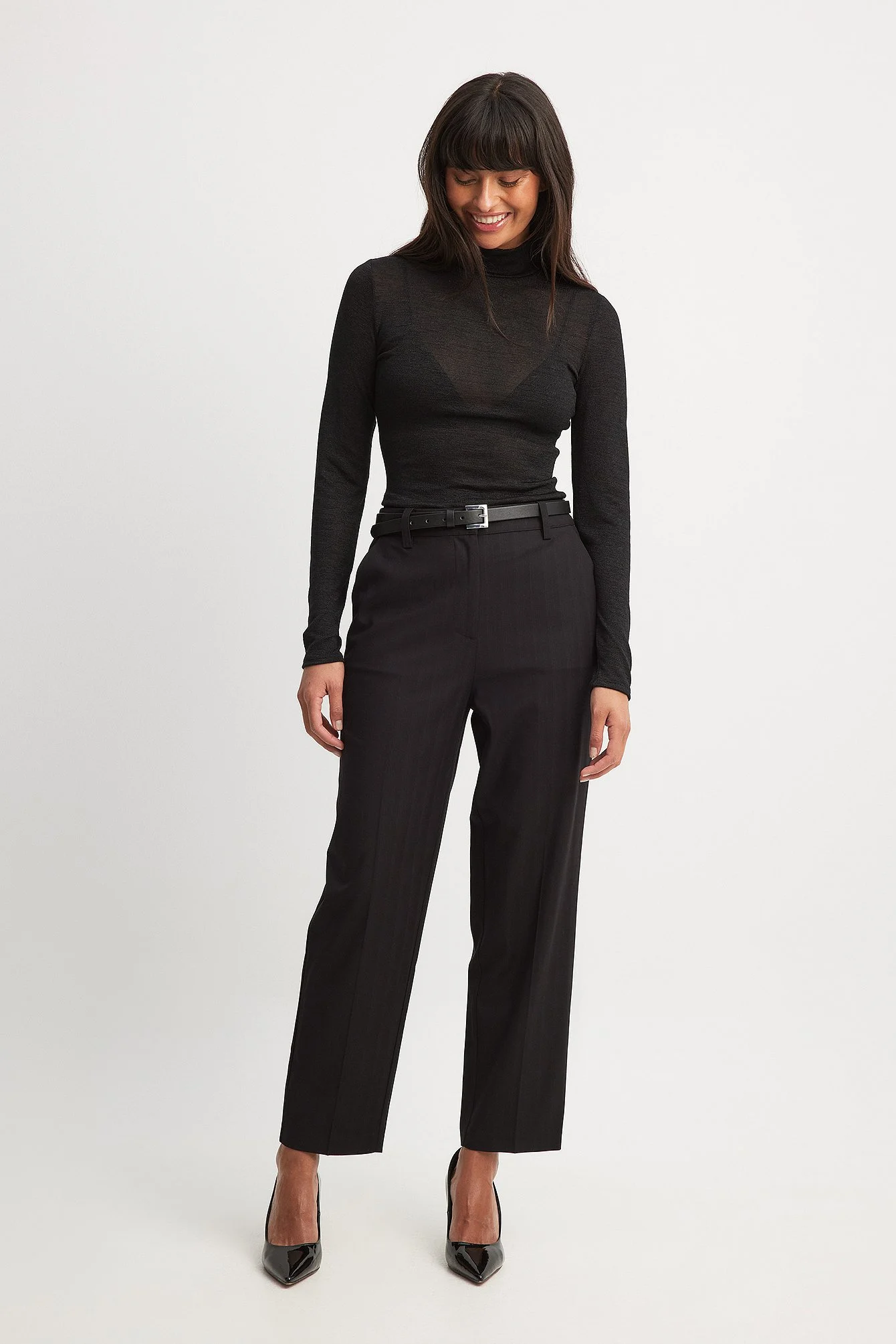Gerade Hose mit gestreiftem Detail und mittlerer Taille