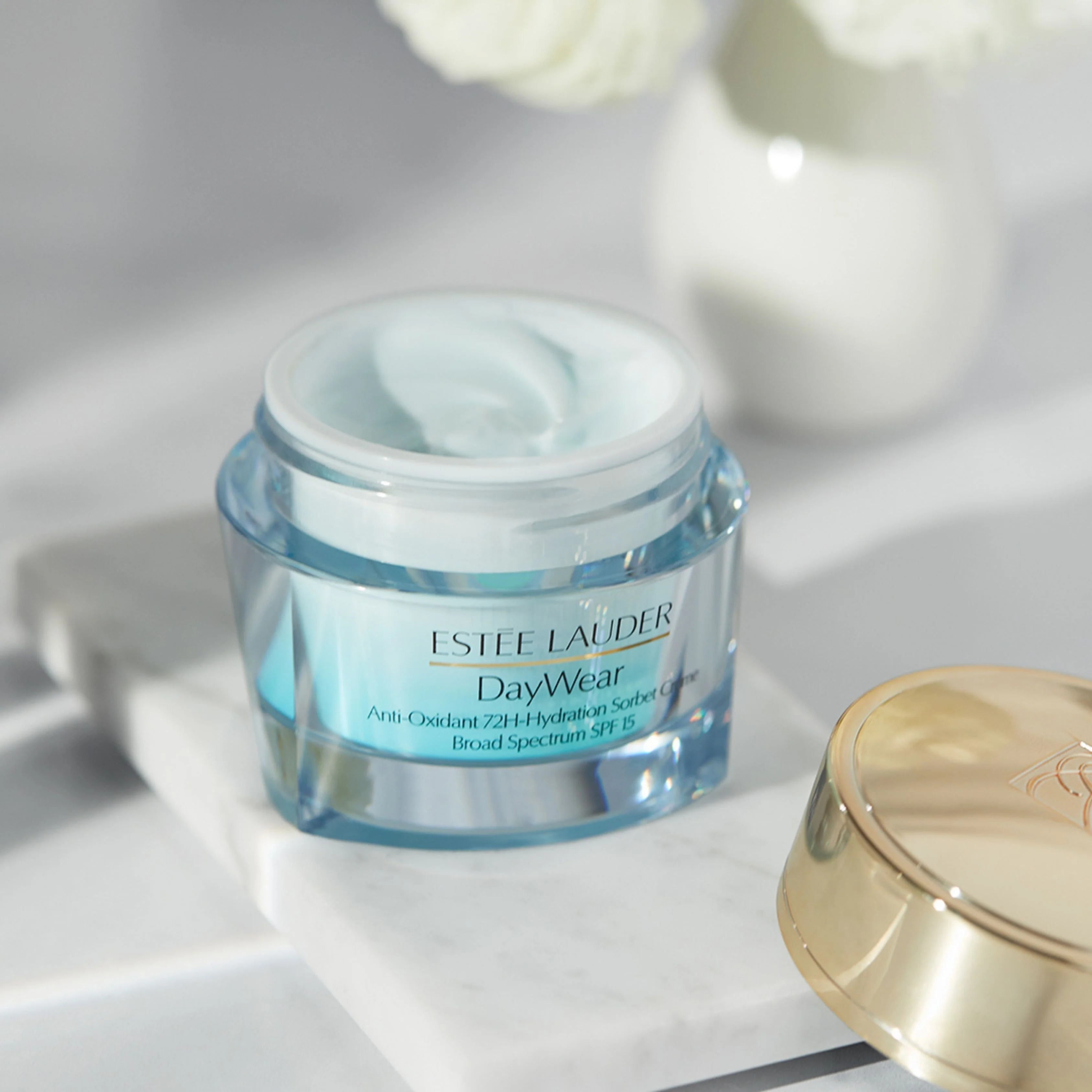 DayWear Hydratačný krém DayWear Antioxidant 72H-Hydration Sorbet Crème - Hydratačný gél na tvár