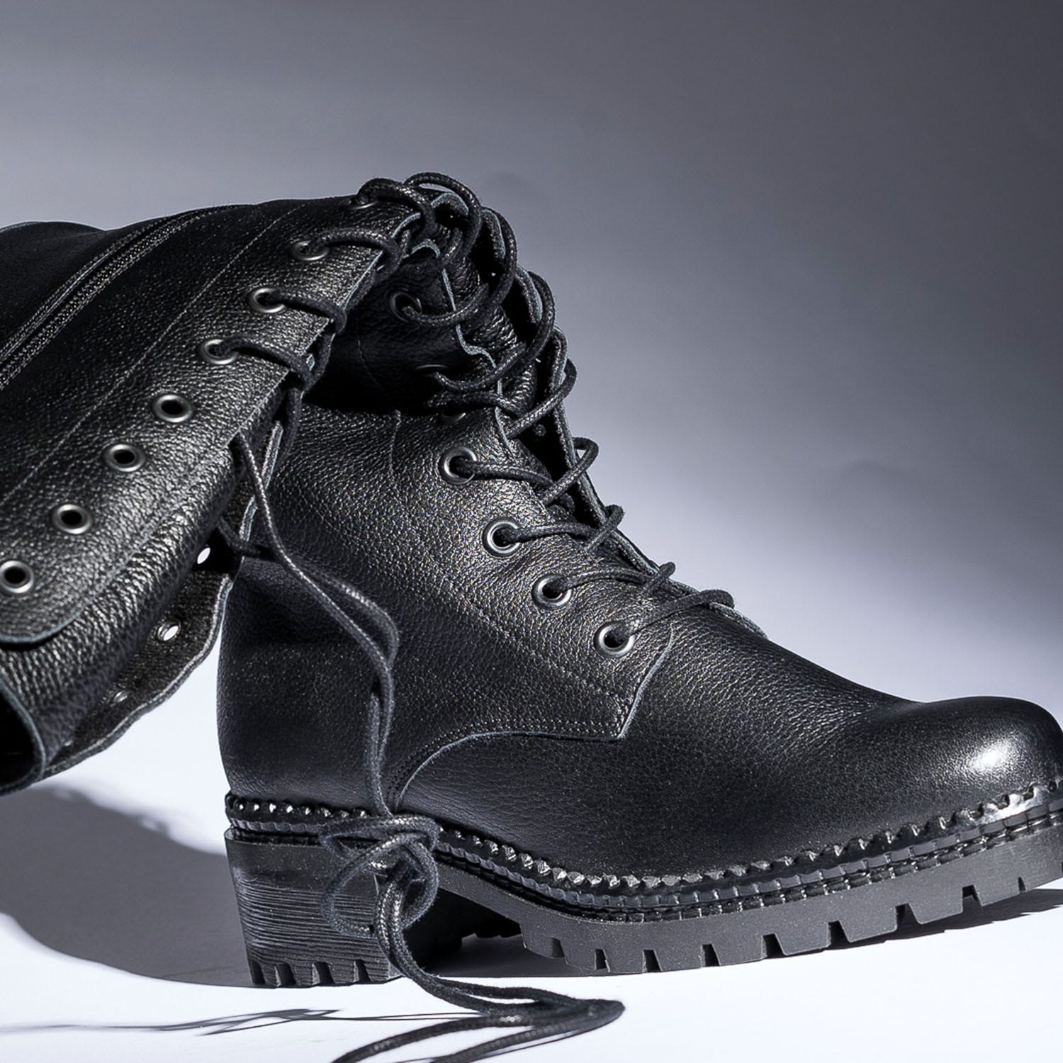 Botte noire en cuir