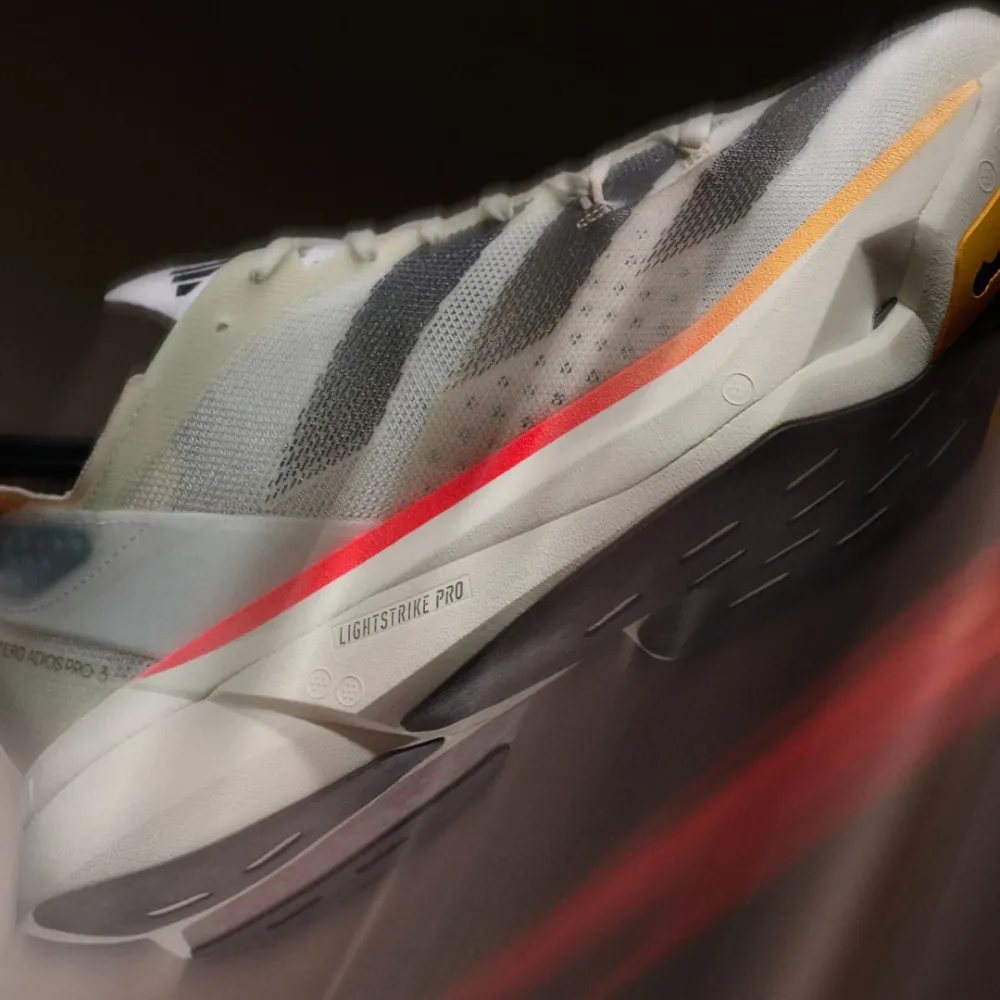 adidas ADIZERO ADIOS PRO 3 IG6442 / weiss
