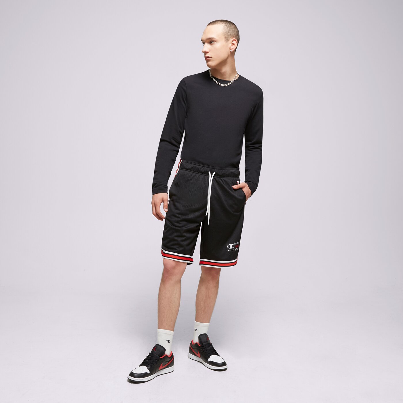 CHAMPION SHORTS BERMUDA Schwarz