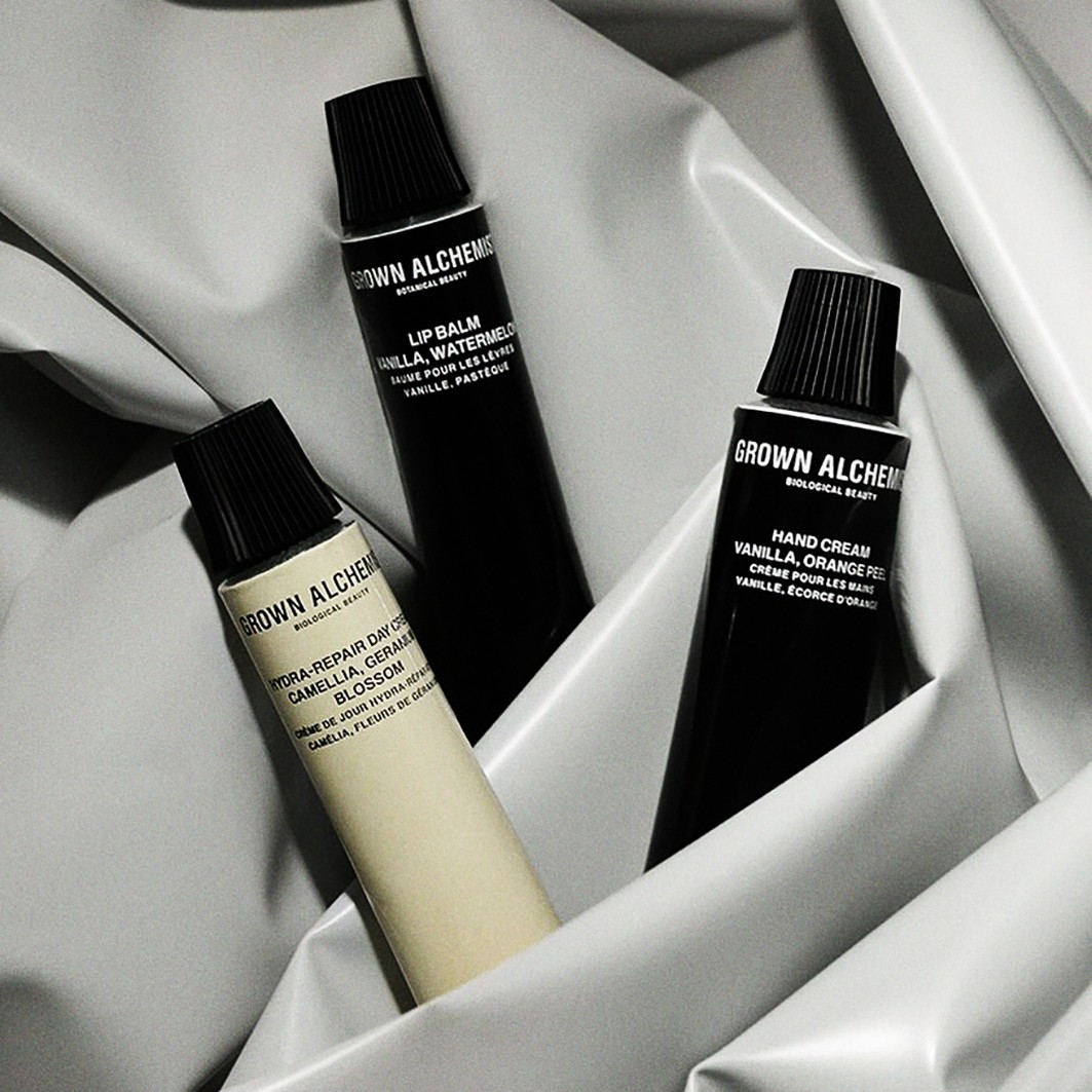 Kit de Prazer Alquimista Cultivado: Creme de Dia Hidratante e Reparador