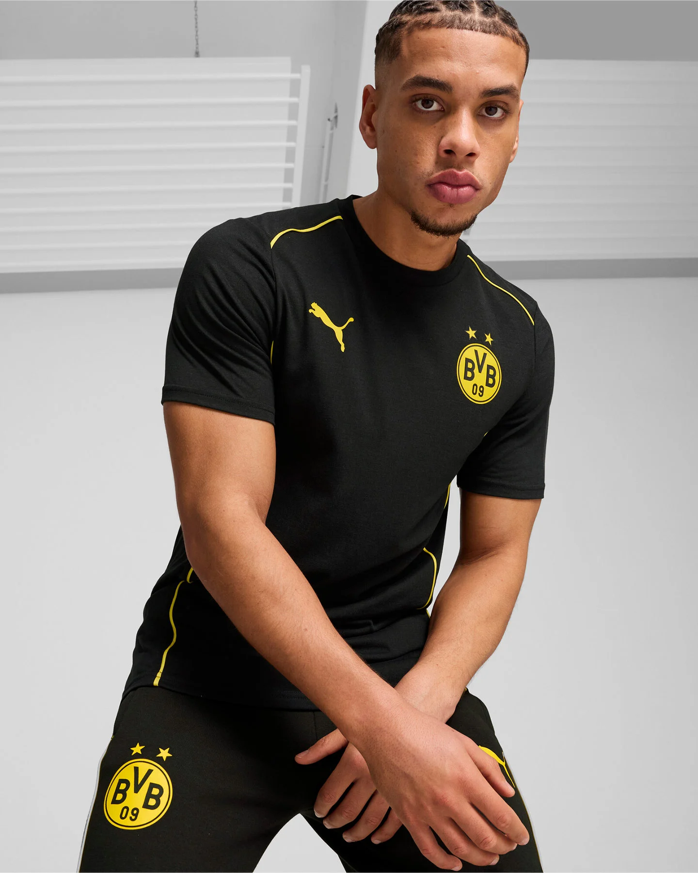 Oficiálne futbalové oblečenie Puma Borussia Dortmund Casuals M 777638-08