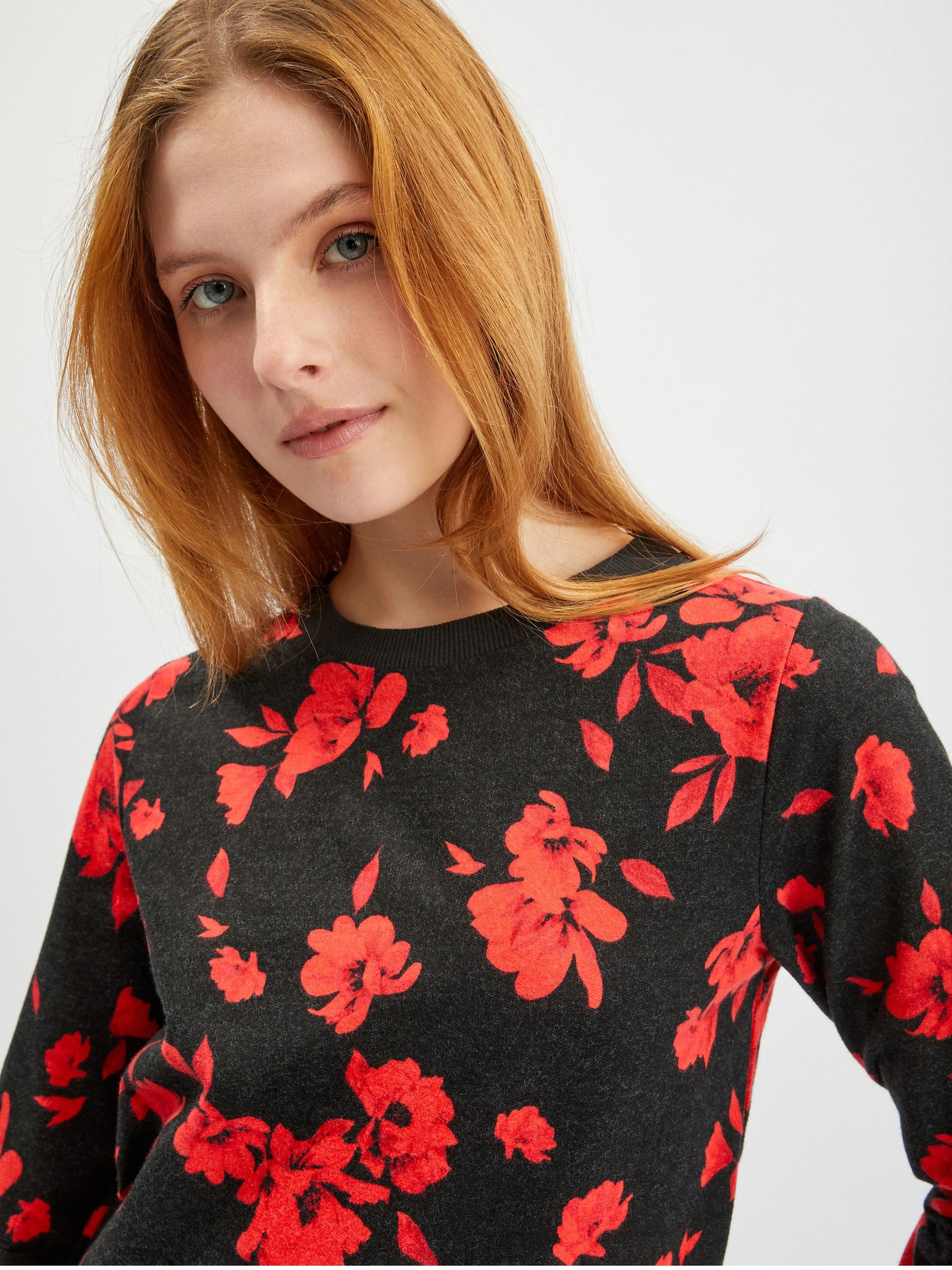 Rot-schwarzes geblümtes Damen-Sweatshirt ORSAY