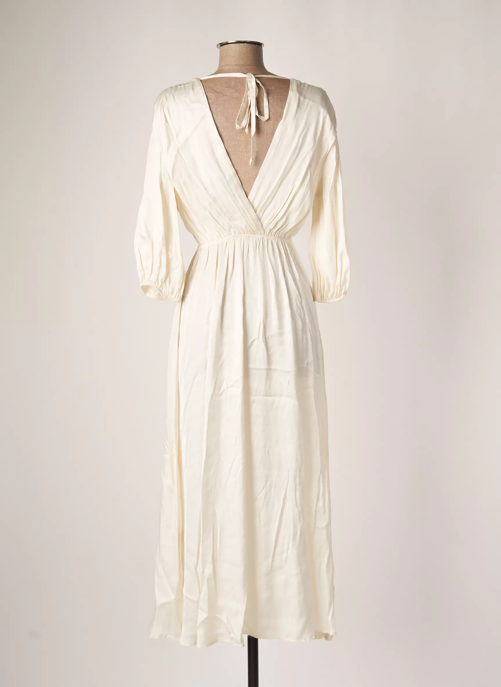 Angela Davis Robes Longues Femme couleur blanc