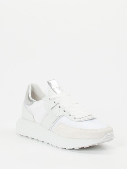 Sneaker-16637940068 Kennel & Schmenger
