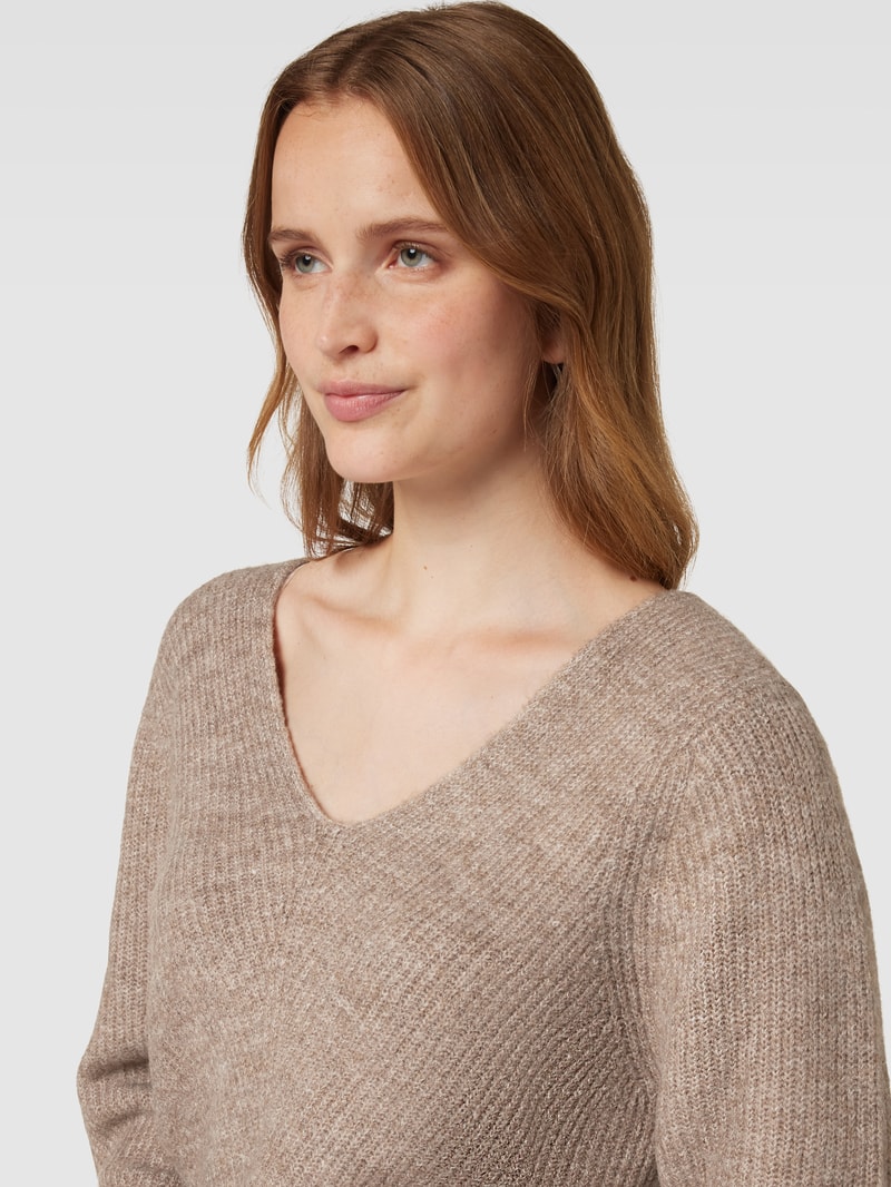 Strickpullover mit U-Boot-Ausschnitt in taupe meliert
