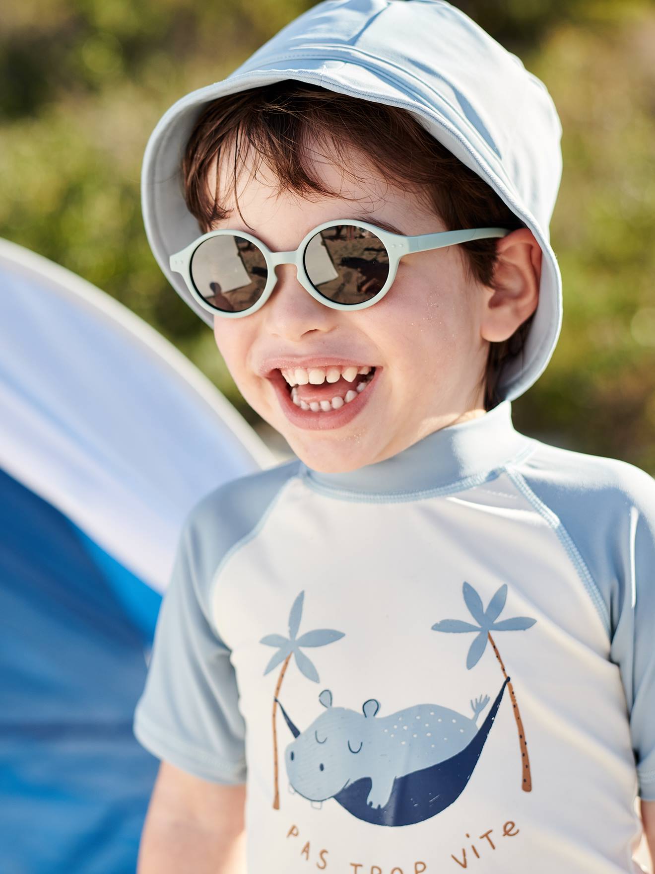 Lunettes de soleil bébé vert sauge