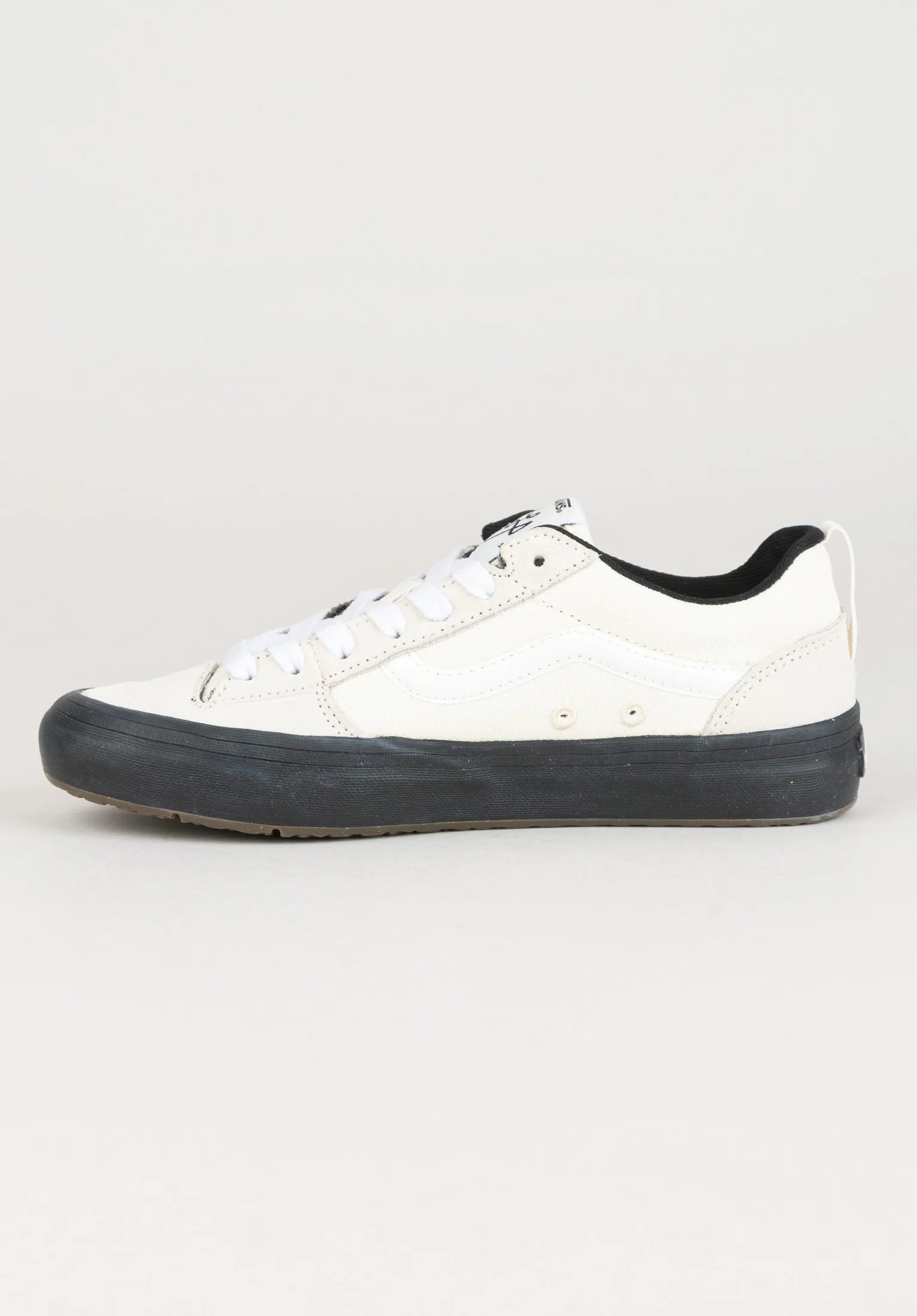 Skate Lizzie Low