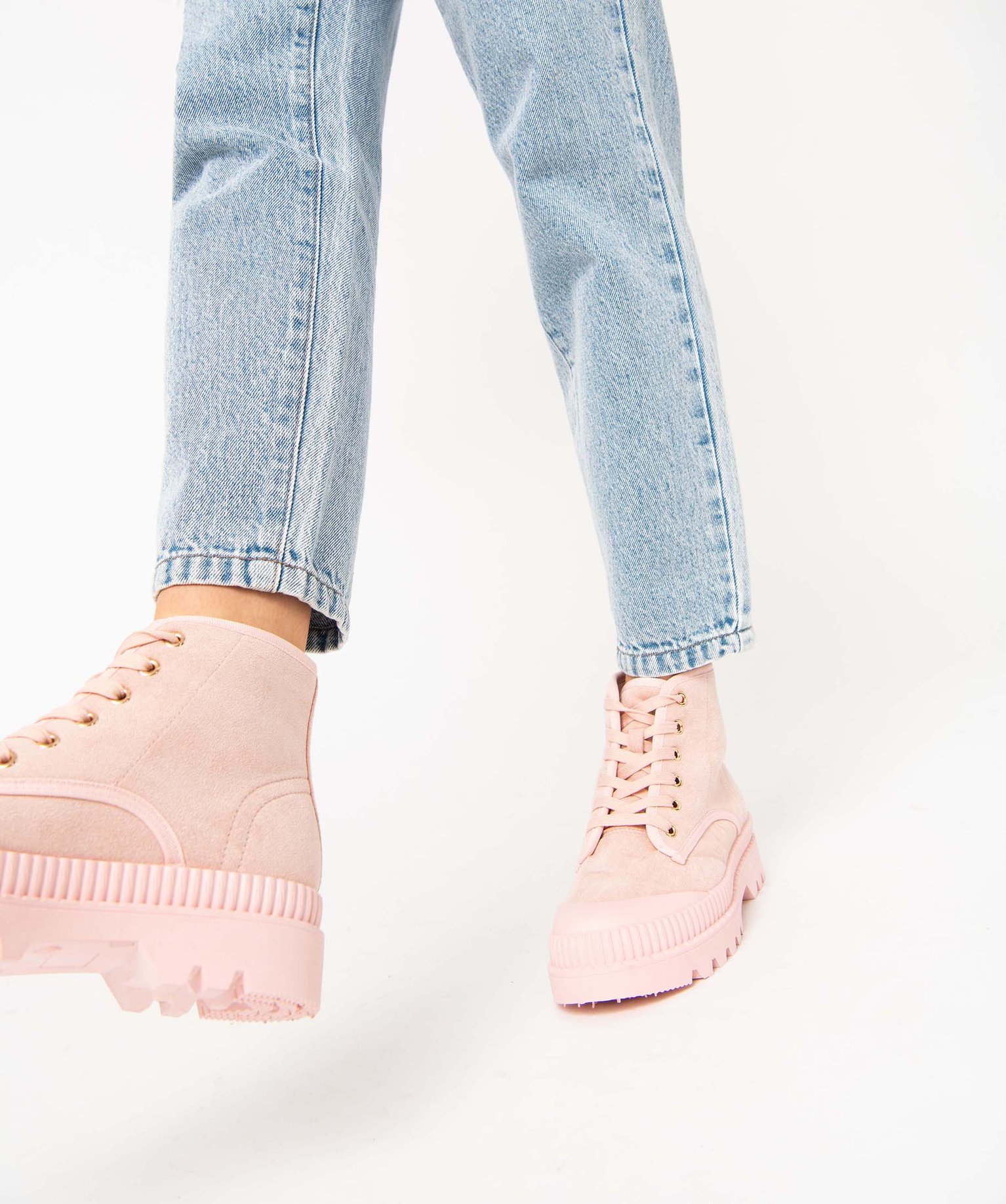 Baskets femme mid-cut en toile unie à semelle crantée rose | GEMO