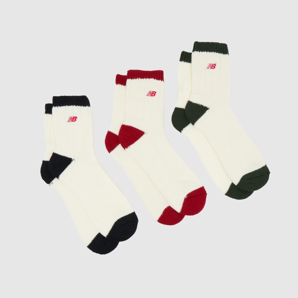 New Balance – Vita, grovstickade ankelstrumpor i 3-pack