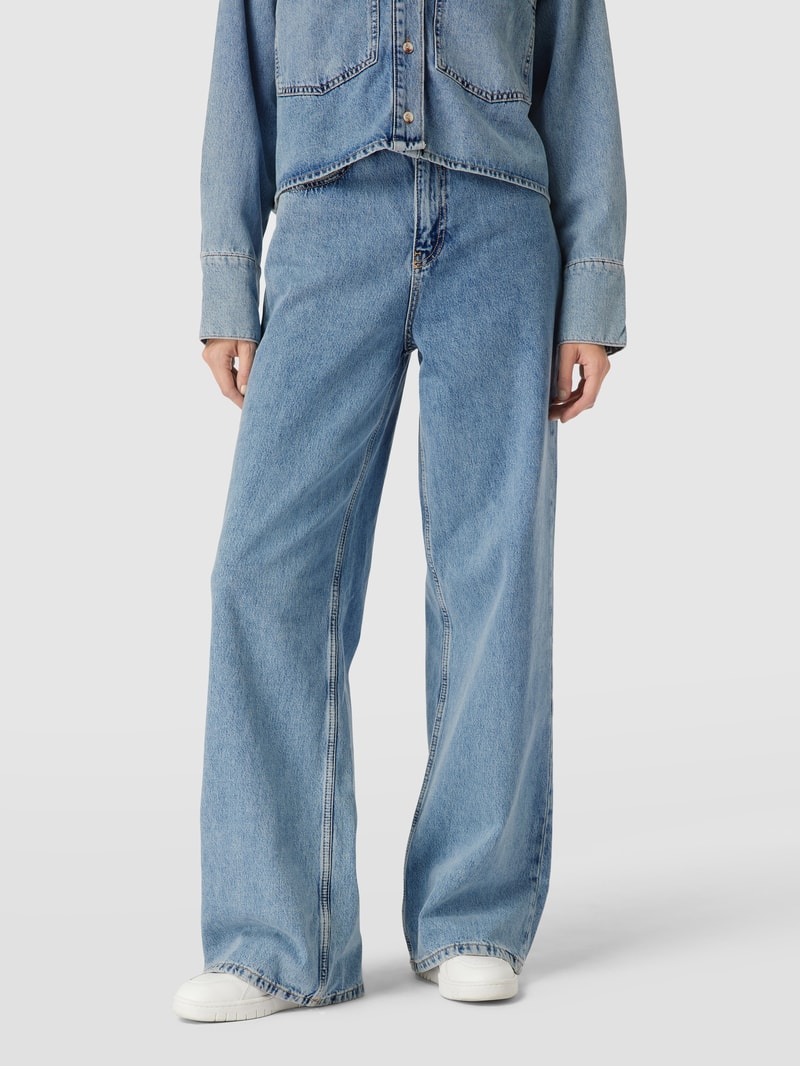Relaxed Fit Jeans mit Kontrastnähten - Ana Johnson X P&C in jeans