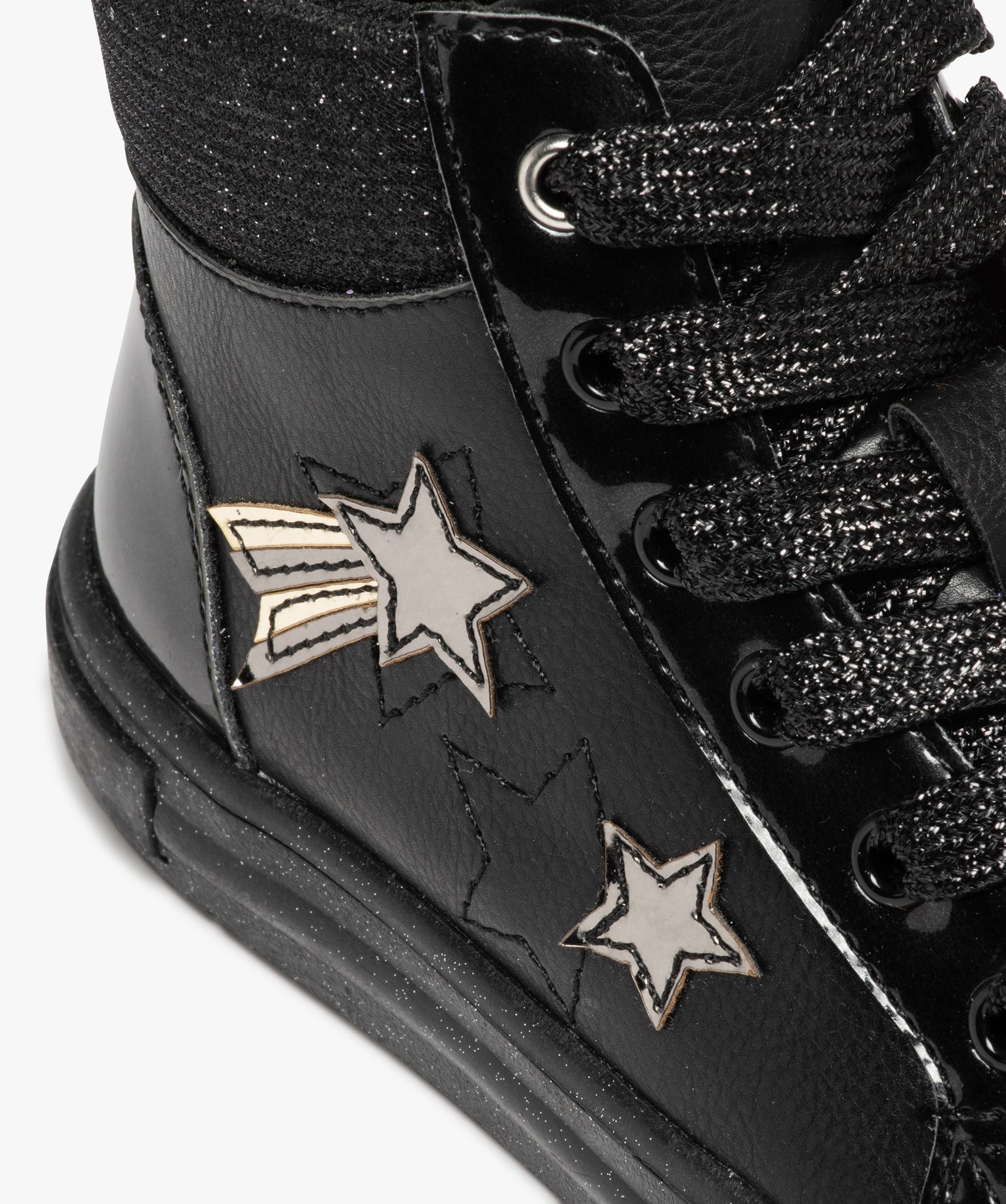 Baskets fille mid-cut à détails brillants et vernis noir | GEMO