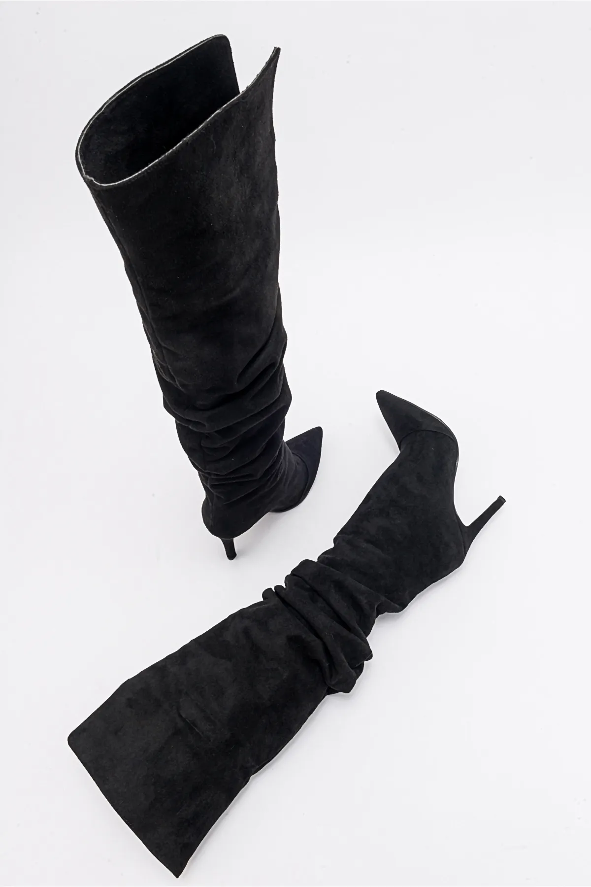 LuviShoes  POLINA Damen-Stiefel mit Absatz aus schwarzem Wildleder