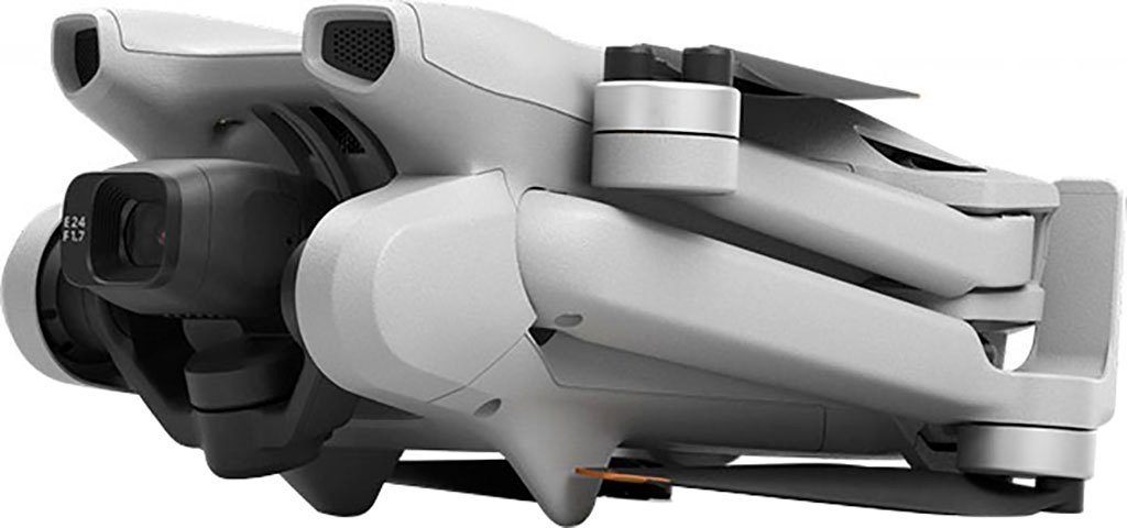 DJI Mini 3 Fly More Combo Drohne (4K Ultra HD)