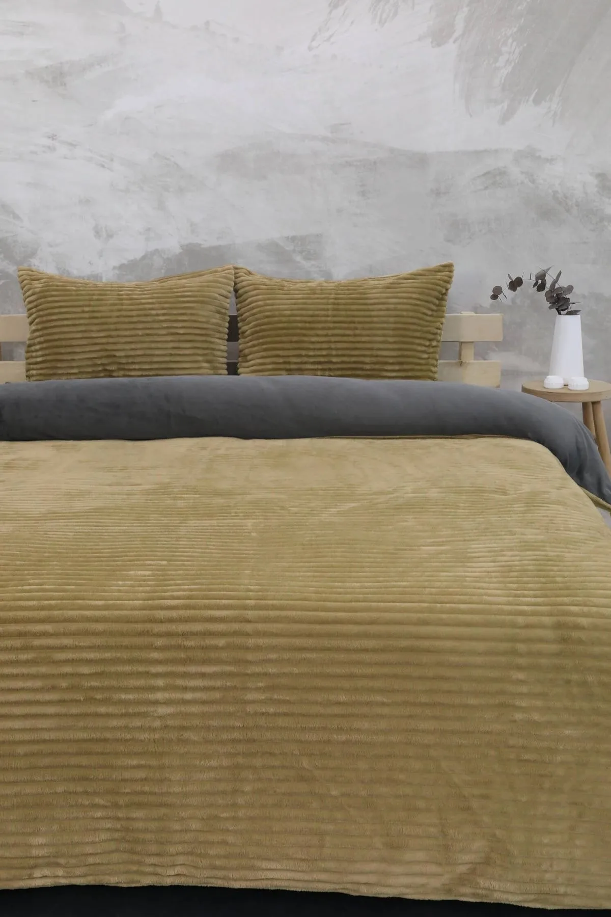 FAVORA  Doppel-Bettbezug-Set aus Merino-Twill-Plüsch – Senf