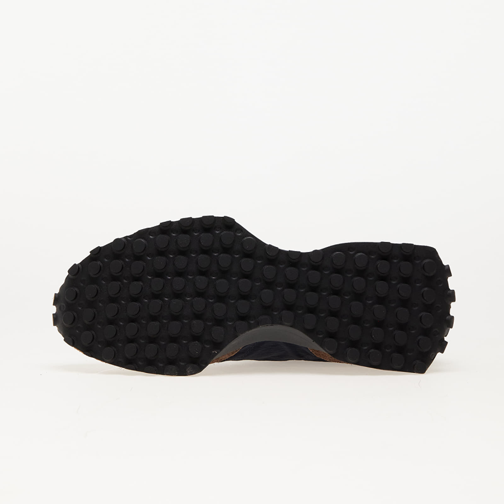 New Balance 327 MS327WI / schwarz