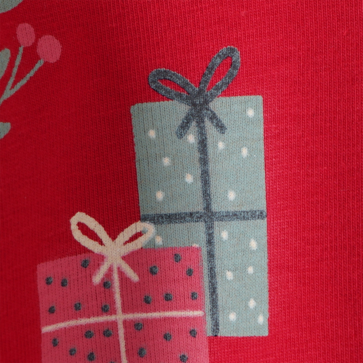Baby Weihnachtsshirt mit bunten Motiven rot