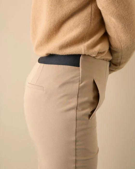 Pantalon effet ventre plat